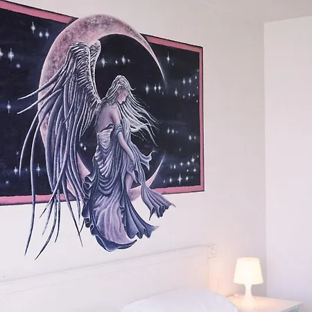 Luz Y Descanso Con Parking By