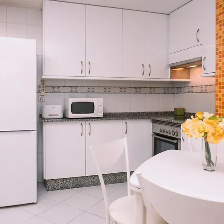 Luz Y Descanso Con Parking By