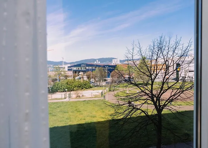 Luz Y Descanso Con Parking By *