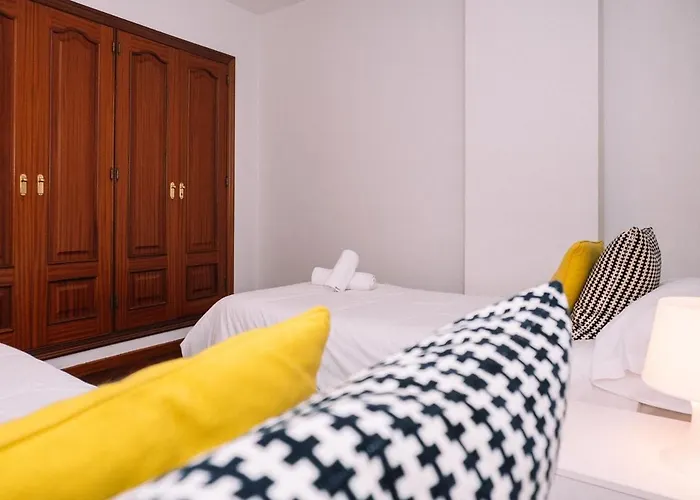 Luz Y Descanso Con Parking By * Vigo